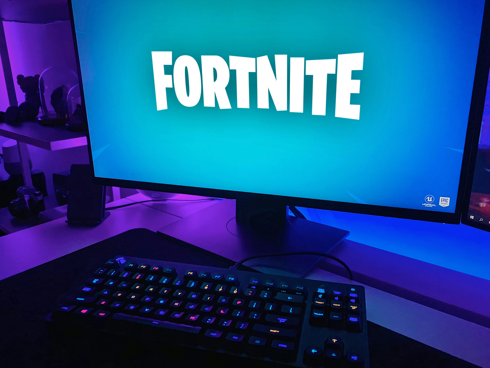 Why battle royale title Fortnite still reigns supreme (Copyright-free image) Given society’s reliance on various forms of technology in 2026, an increasing amount of today’s tech-savvy population is now more open to exploring popular technology-based hobbies like gaming. In fact, with there being approximately 3.4 billion gamers on the planet, it’s a booming category of entertainment. However, some products stand out more than others, especially when assessing the rise of battle royale games like Fortnite. A battle royale delight This free-to-play battle royale masterpiece has captivated gaming audiences since its release in 2017. We’ve now seen it break into competitive gaming offerings like eSports, it has roughly 650 million active users at the time of writing, and it’s a title that is played on all corners of the globe, be it through a console machine or a smartphone device. In terms of impactful gaming releases in the last decade or so, nothing really comes close to the epic battling scenarios gamers face in Fortnite. Epic Games has nailed it While attempting to be the last man standing in tense battle royale clashes isn’t for everyone, it’s clear Fortnite has reached more gamers than its makers, Epic Games, could ever have imagined. Sure, people still explore other thriving gaming products, be it virtual reality titles like Beat Saber or DraftKings online casino titles like Quick Hit Link Fire, but combining these other commonly enjoyed gaming experiences with a Fortnite marathon is clearly on the agenda for millions of gamers. Simply put, Fortnite’s all-around package is hard to resist. Here’s why below. A winning formula Where Fortnite really excels is through its formula. With a highly competitive community all facing off against each other in a game where the last man standing takes the glory, it’s a thrill many games struggle to replicate. Gamers simply relish the opportunity of being the only one left, with the challenge of outlasting 99 other players, making Fortnite such an exhilarating experience. The amount of adrenaline gamers feel during a typical Fortnite battle is extreme, with this addictive loop creating a formula that is largely unmatched. Sure, other battle royale games offer something similar, but Fortnite reigns supreme thanks to a range of other features that add to its undeniable appeal. Unbeatable tension The game’s battle royale element doesn’t just enable players to feel strong doses of adrenaline, but it’s also an incredibly tense gaming-related scenario where maps shrink, weapons diminish, players around you are taken out, and more. For players seeking high-stakes gaming products where every move matters, the tense nature of Fortnite is almost impossible to beat. An ever-changing title (Copyright-free image) While Fortnite’s battle royale aspect is easily its main selling point, it’s also a title that has remained relevant thanks to a series of fresh inclusions. New maps are added, fresh themes are incorporated, new gameplay mechanics are factored in on occasion, and players are always making a variety of exciting discoveries. Where some games’ initial momentum wanes due to a lack of new content for gamers to get stuck into, Fortnite’s ever-changing nature has enabled it to remain attractive. An engaged community Thanks to the aforementioned changes that constantly enhance the gaming experience on offer, Fortnite gamers are also a highly engaged community. Whether they’ve got new strategies to employ, they’re keen to play along as Marvel heroes, or they want to join forces with a buddy while taking on the wider community, Fortnite’s army of engaged players really make the game what it is. Of course, hundreds of releases out there have thriving communities of players, but Fortnite’s collection of dedicated sharpshooters is unlike any other community, given the game’s more unique package. Fortnite